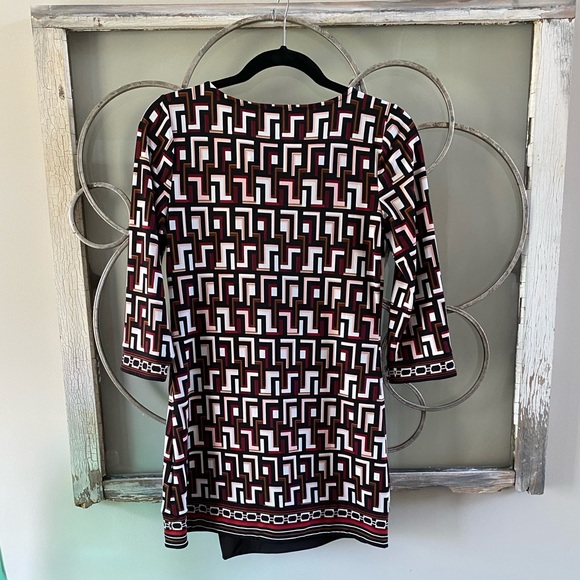 WHBM XS tunic style top. Excellent condition. - Picture 3 of 7